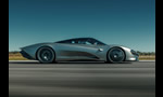 McLaren Hybrid Speedtail -three seats - 1055 hp reaches 403 km/h (250 mph)